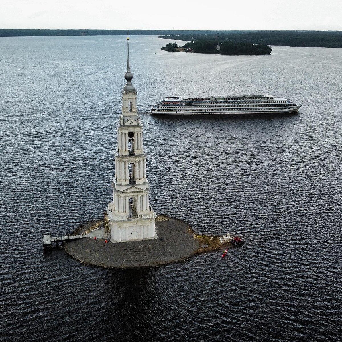 Речные круизы по Волге