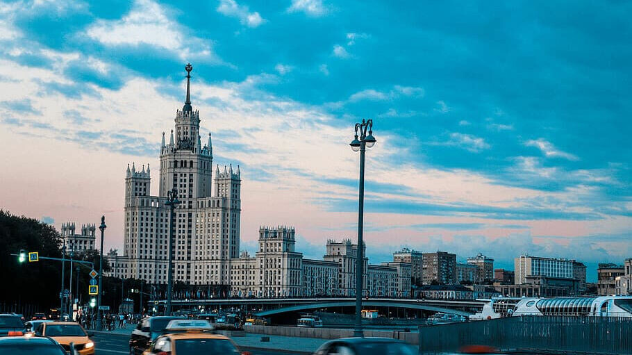     Льготной программой «1 рубль за квадратный метр» в Москве теперь могут воспользоваться бизнесмены, желающие развивать гостиничный бизнес в столице. Об этом рассказал заместитель московского мэра Владимир Ефимов.