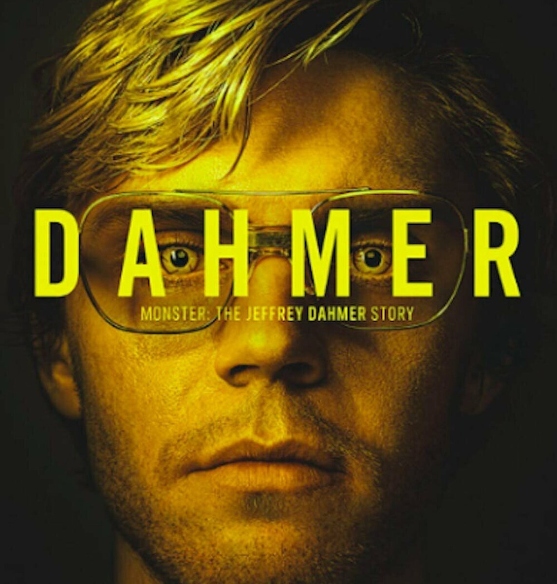 Постер к сериалу «Монстр: История Джеффри Даммера»