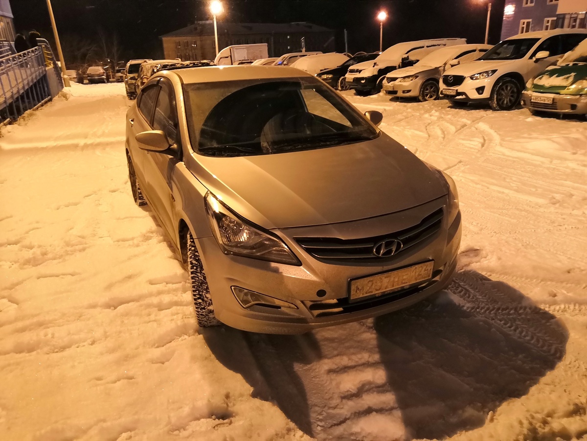 Вот она же спустя 7 дней ожидания, кстати если покупаете бампер в цвет китайский будьте готовы что заглушки спереди нет :-)