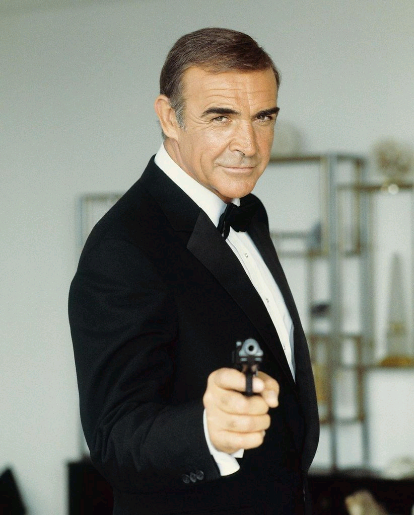 Бонд... Джеймс Бонд!