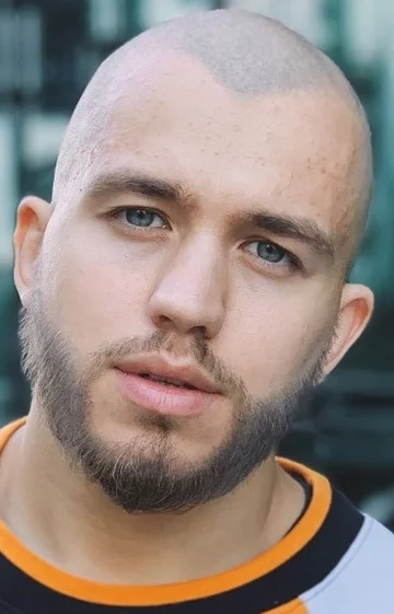 Сергей Романович.