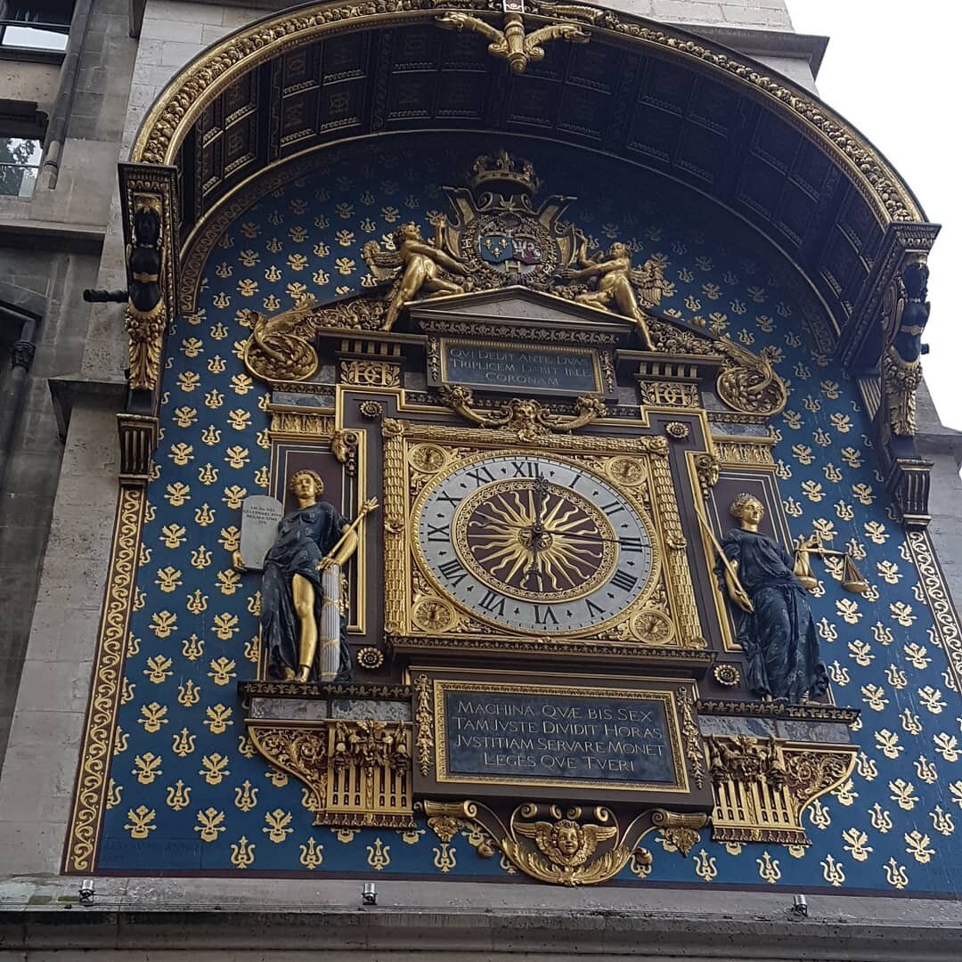 Часовая башня Дворца Правосудия