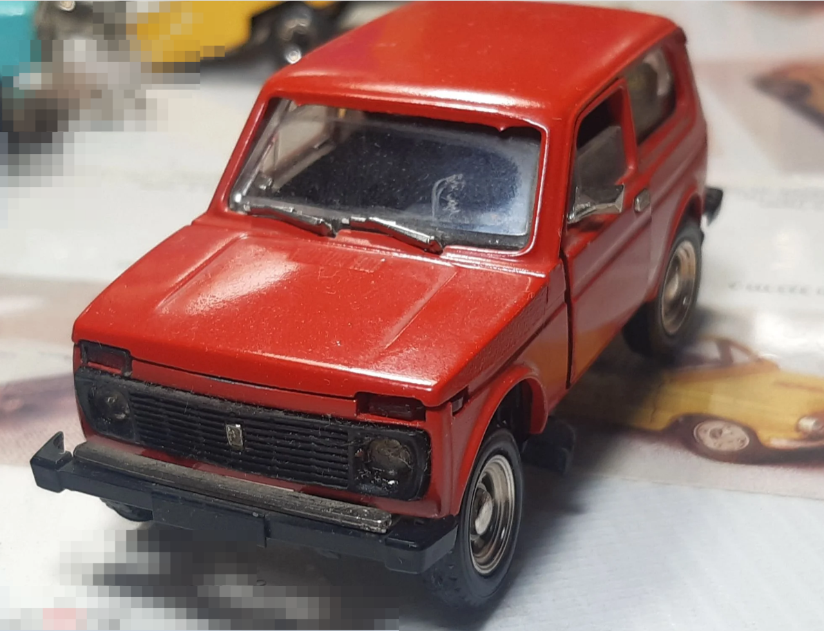 Масштабная модель НИВА ВАЗ-2121 1:43, з-д Тантал, дворники, эмблема, зеркала, фото с сайта https://meshok.net