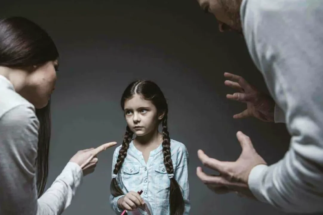 Родители и ребенок