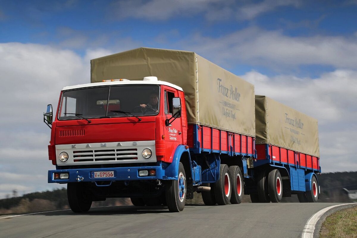 Russian truck. Грузовик КАМАЗ 53212. КАМАЗ грузовой 53212. КАМАЗ 53212 Дальнобой. КАМАЗ 53212 экспортный.