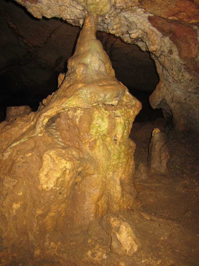 Красная пещера. Крым. Фото автора канала.