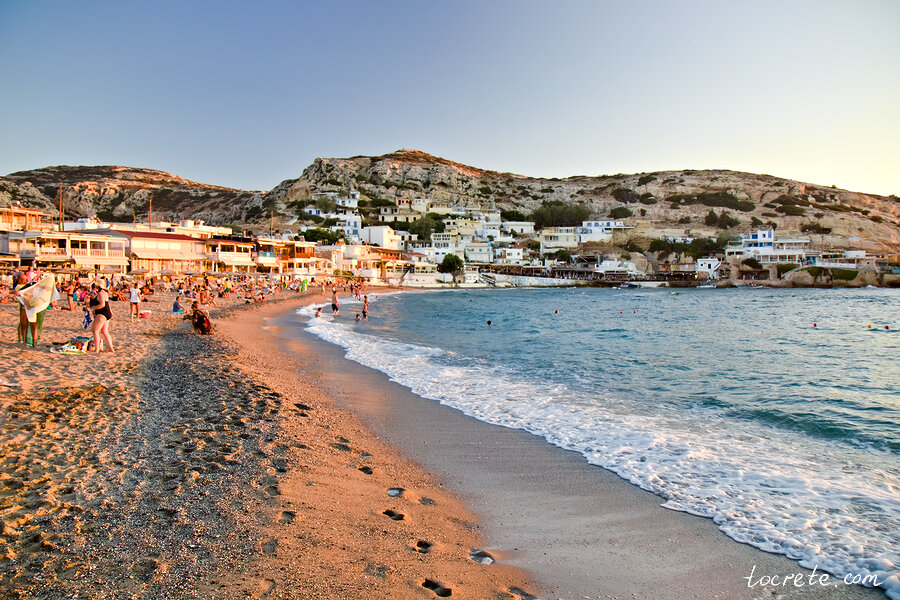 пляж Матала на Крите