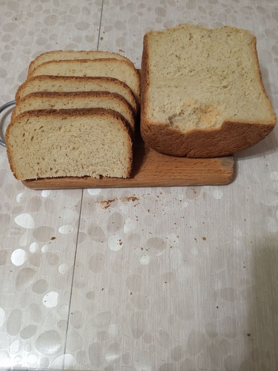 Мягкий овсяный хлеб в разрезе