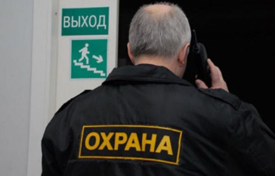    Охранников для школ ДНР и ЛНР набирают в России на зарплаты от 150 тысяч рублей
