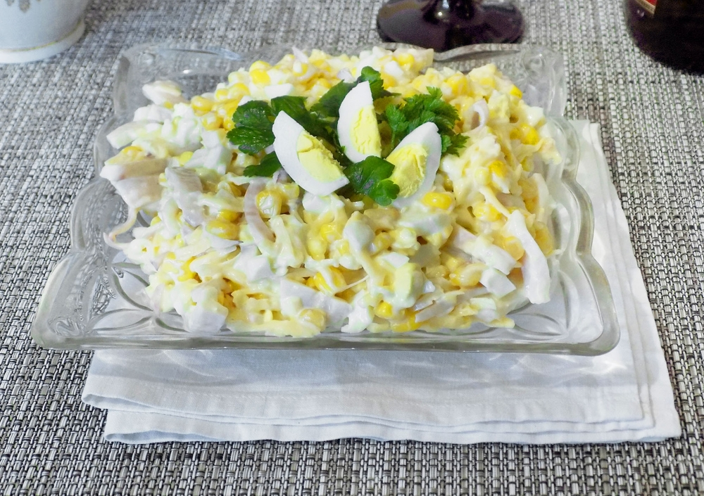 Кальмары с яйцом и луком рецепт