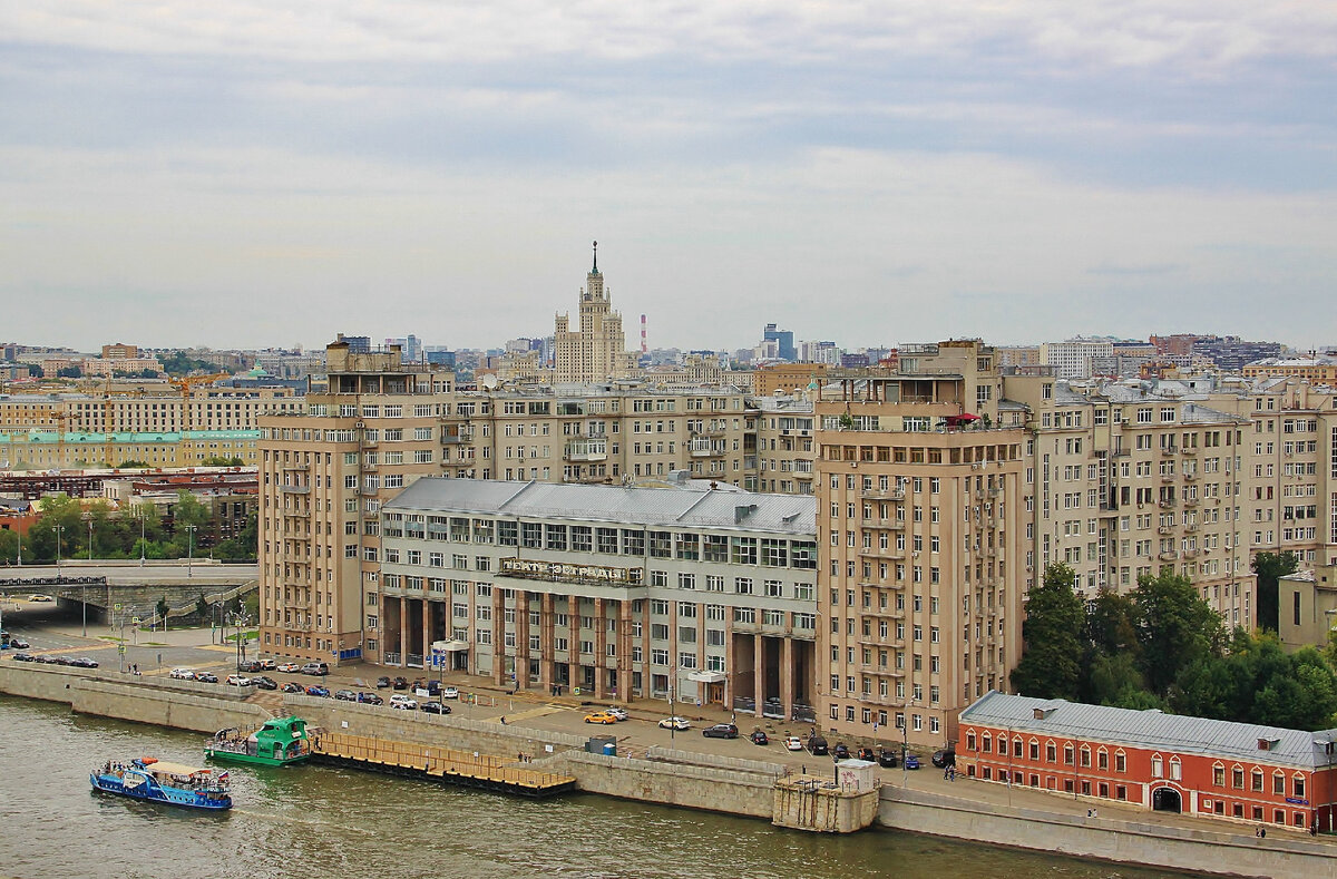 москва дом на набережной история