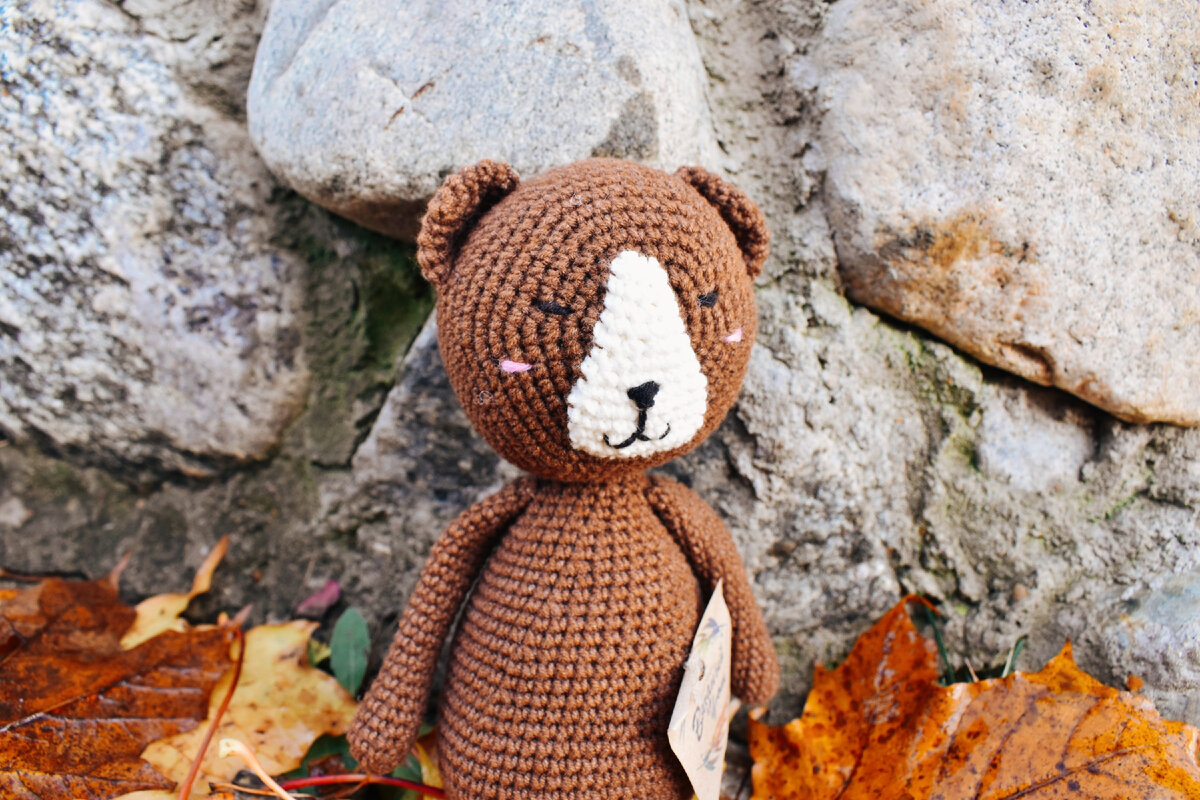 Пошаговый МК вязания крючком игрушки Шоколадный мишка