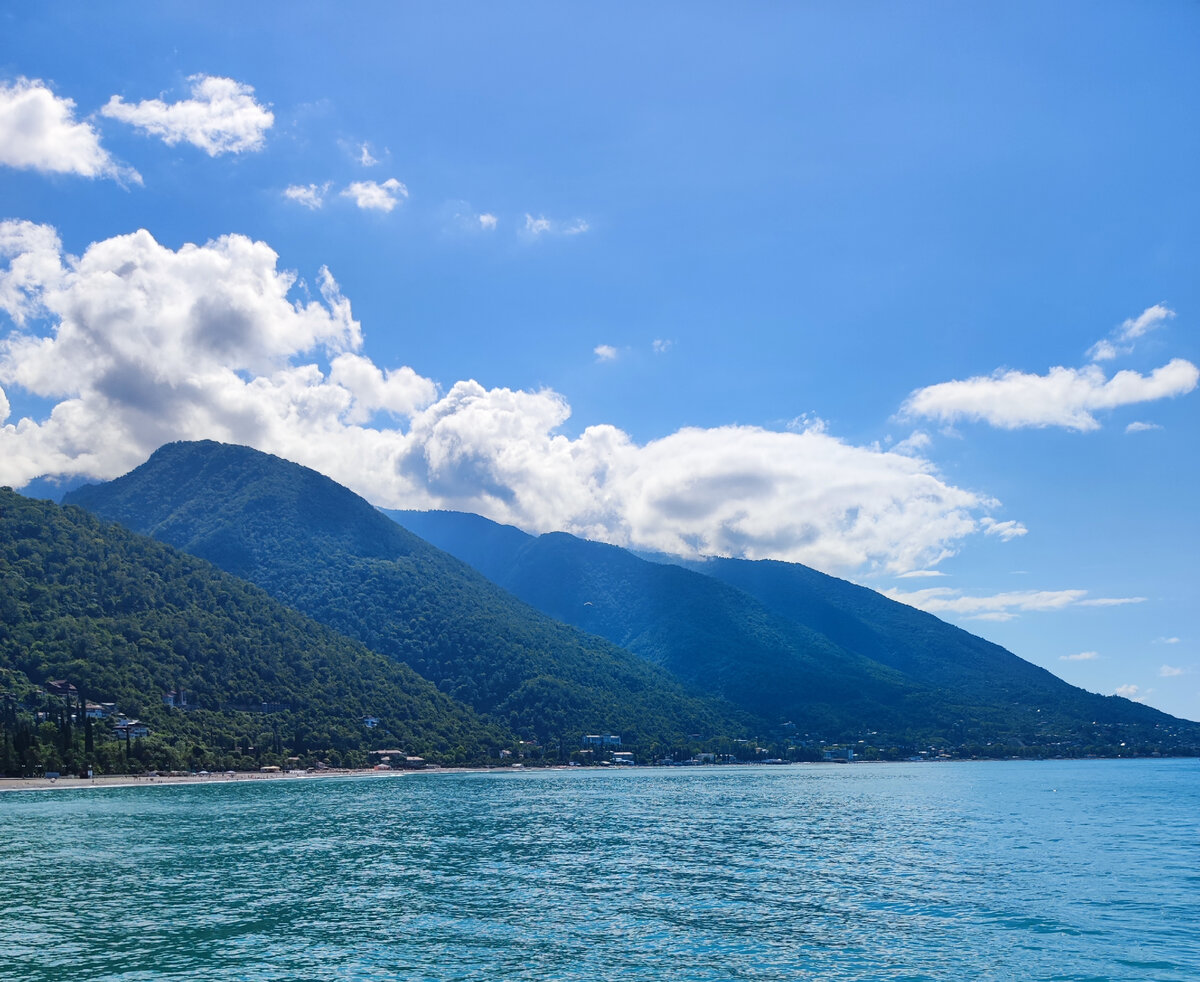 Пляж г. Гагра