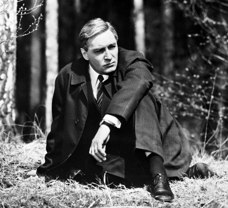 Я прошу, хоть не надолго...