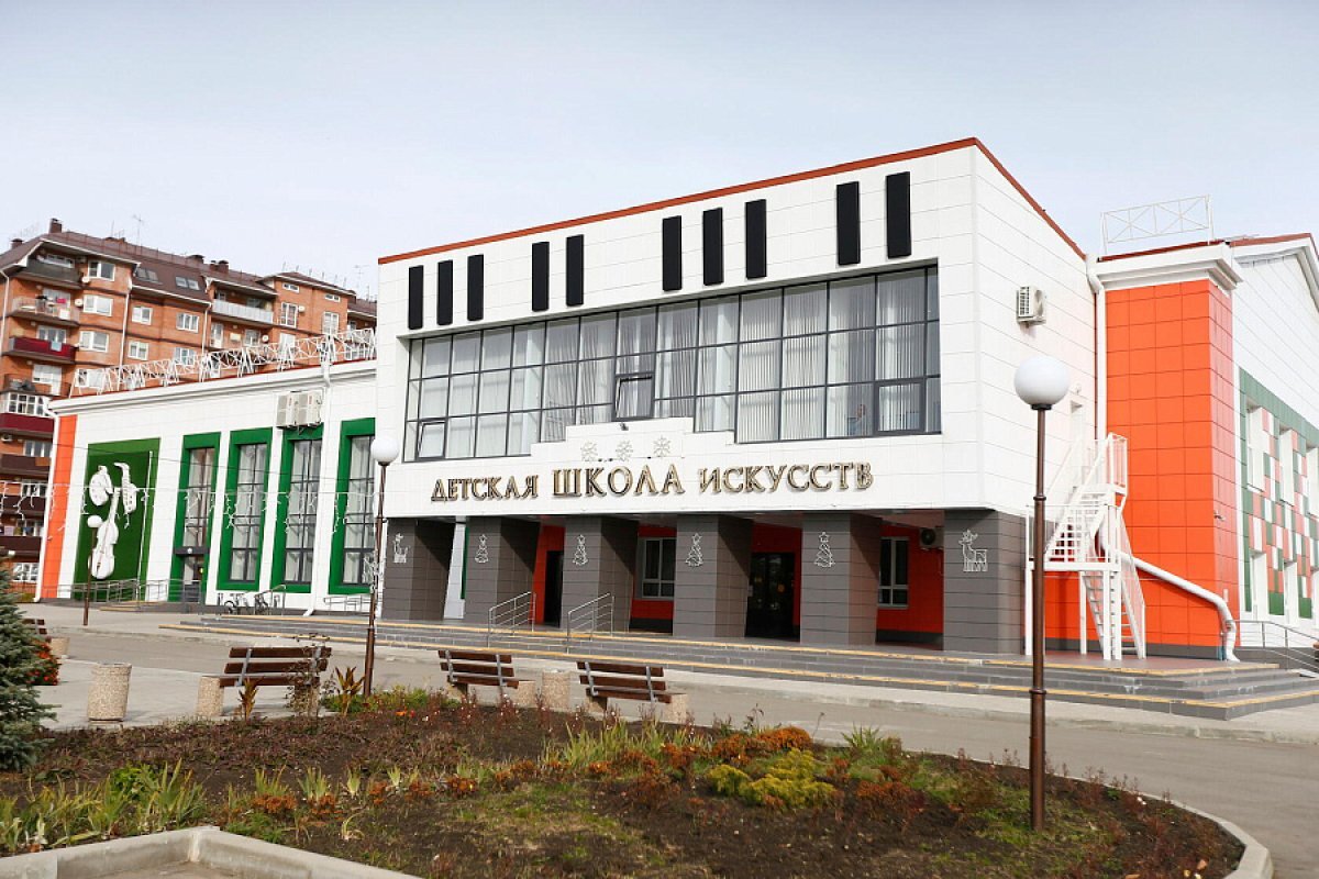    Вице-губернатор Анна Минькова совершила рабочую поездку в Лабинский район