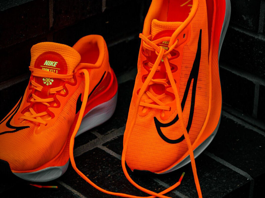 Nike zoom fly rouge on sale