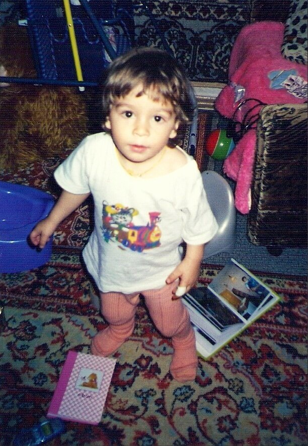 вот он этот замечательный ребёнок в возрасте трёх лет 