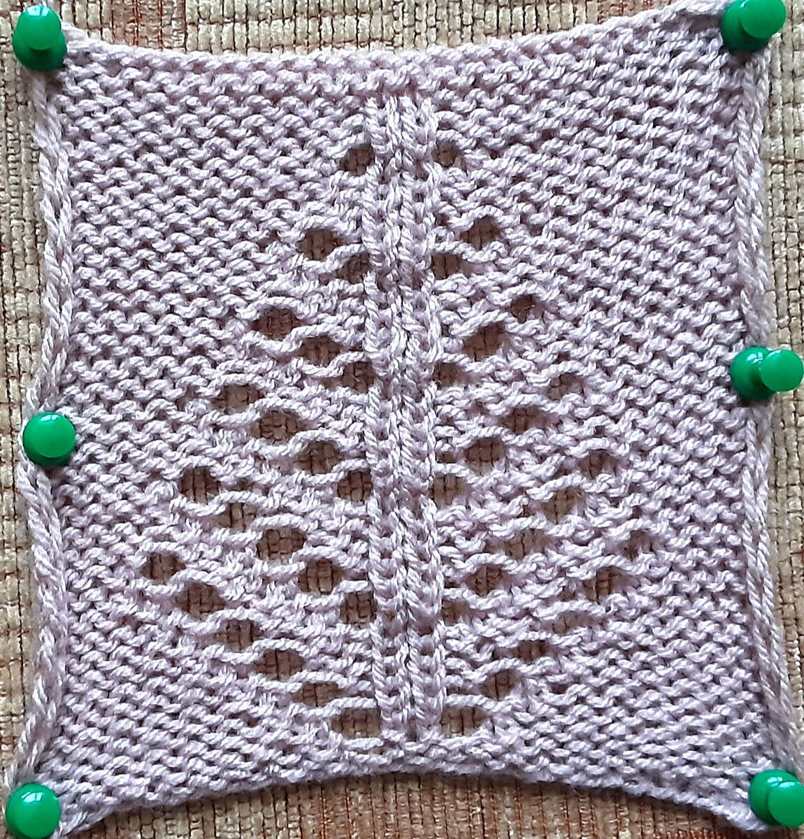 Изнаночная сторона узора.