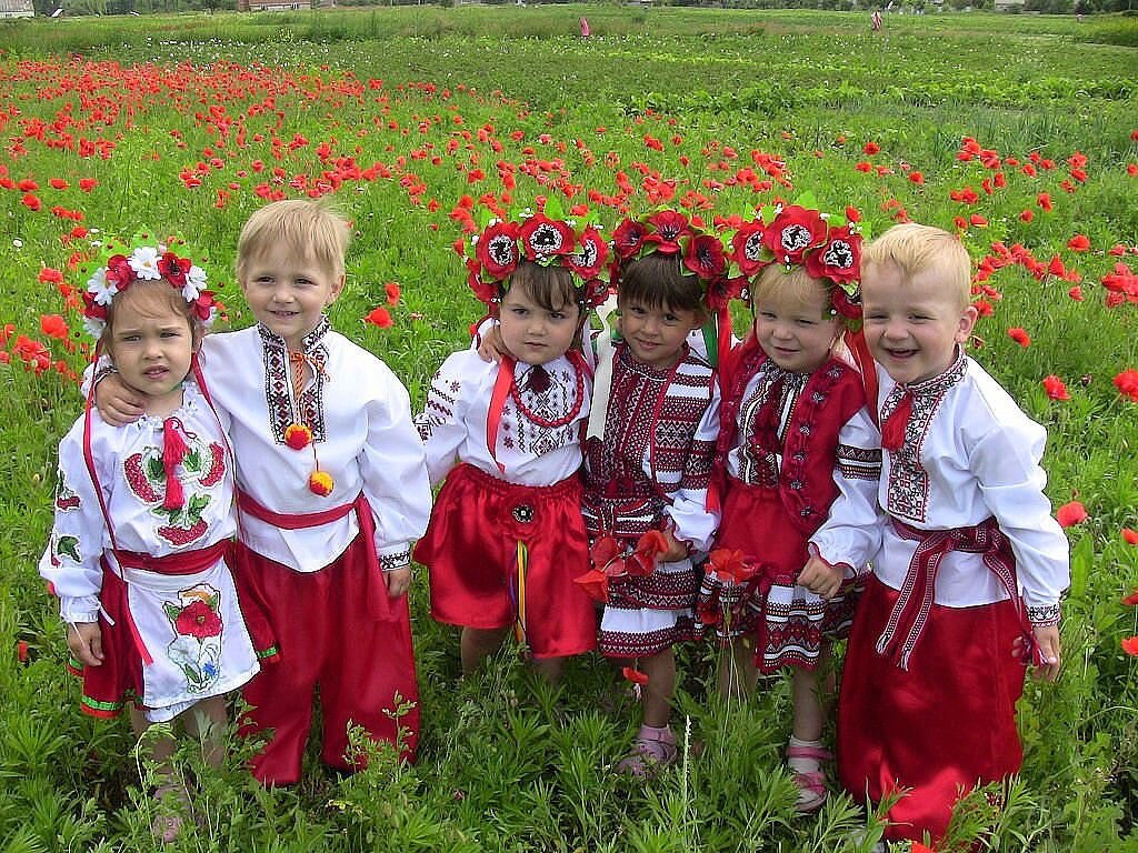 Дети в белорусских костюмах картинки для детей