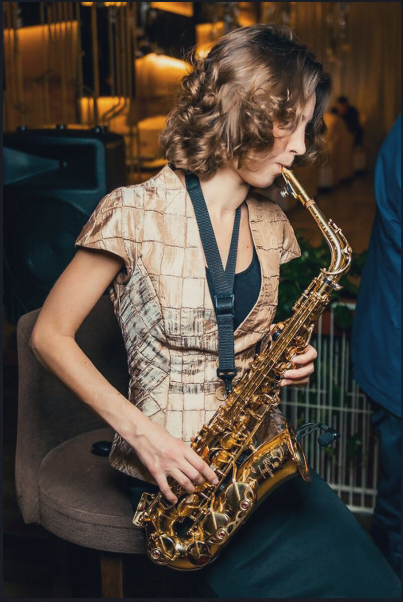 Если вы хотите научиться играть на саксофоне – обращайтесь ко мне, я с радостью помогу вам в этом!