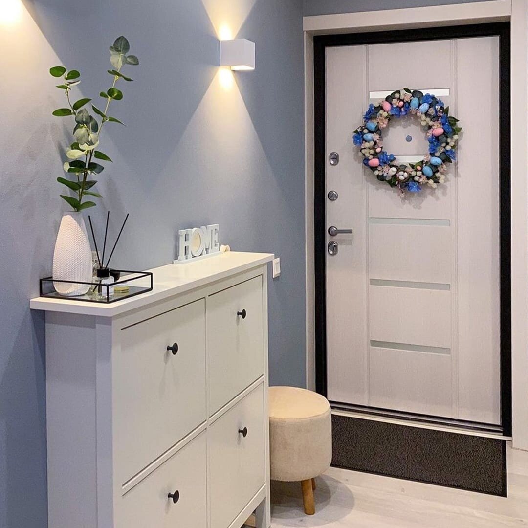 Входная дверь Ultimatum M с рождественским венком