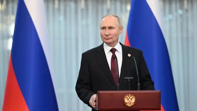 Владимир Путин, на саммите стран - участниц ЕАЭС в Бишкеке. 9 декабря 2022 