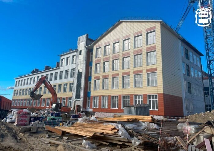 Фото: телеграмм-канал правительства Амурской области. Строительство школы в Благовещенске.  