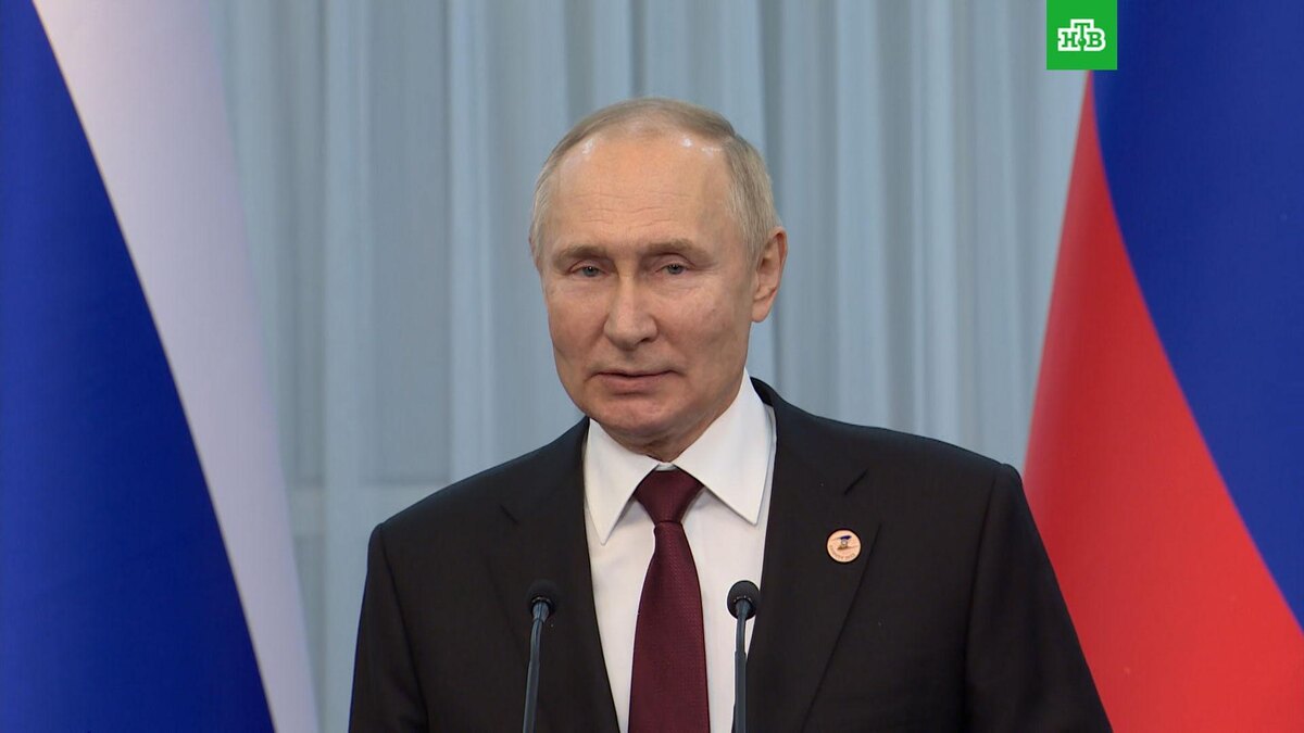   Путин назвал глупым и вредным решение о потолке цен на нефть