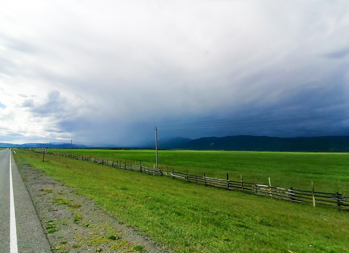 Не хотелось оказаться в эпицентре этой непогоды...