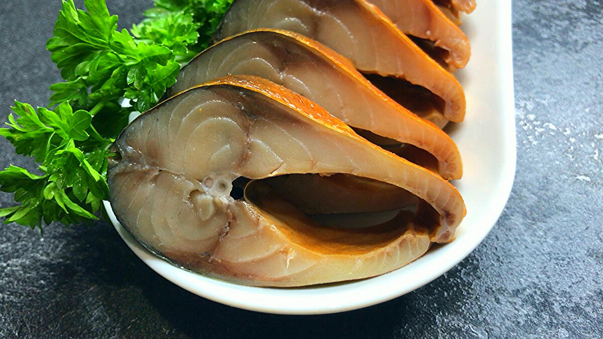 Сегодня хочу вас удивить одним очень интересным рецептом приготовления маринованной рыбы. Рыбу буду мариновать в пластиковой бутылке, интересно, не правда ли?-7