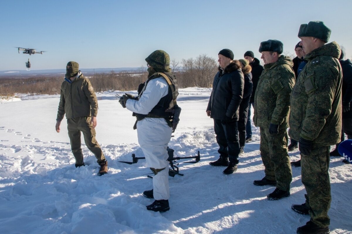 Юрий Трутнев проверил организацию подготовки сахалинских военнослужащих. Фото: пресс-служба правительства Сахалинской области
