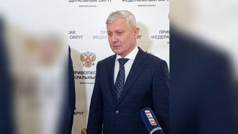    Главным федеральным инспектором по Оренбургской области стал Владимир Бобров Белов Михаил Александрович