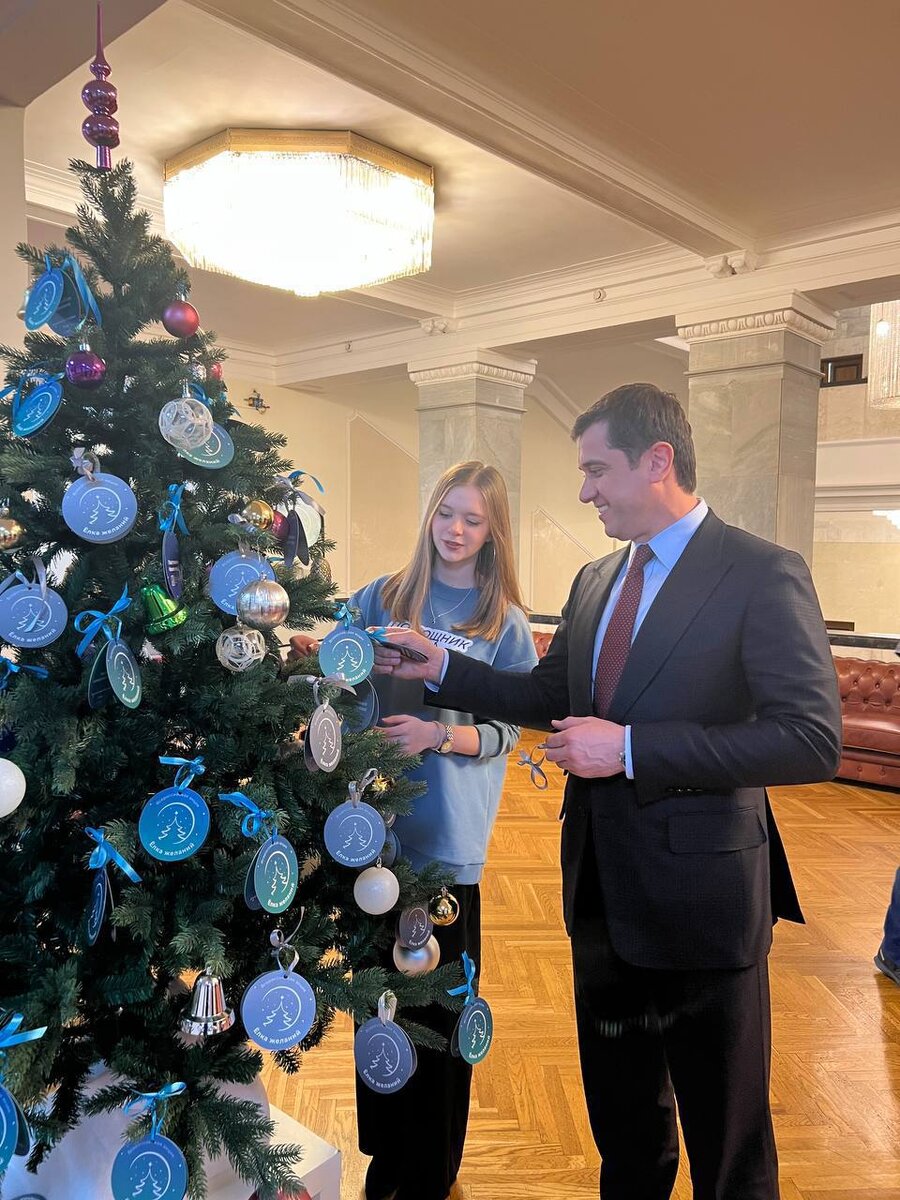 Депутат Госдумы Бекхан Барахоев принял участие в благотворительной акции «Елка желаний»