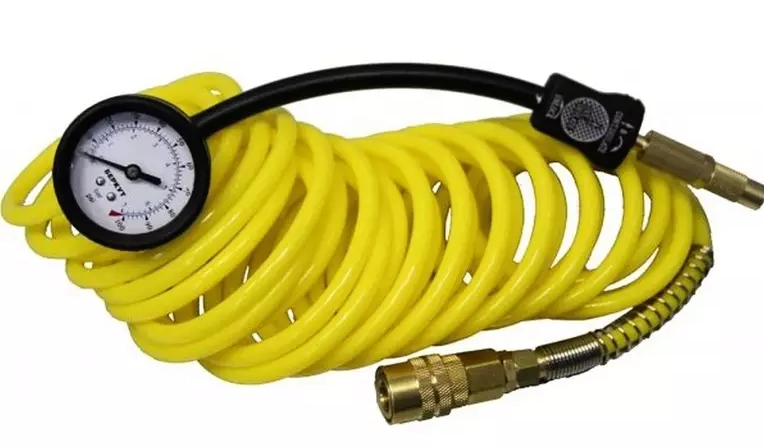 Шланг-удлинитель, чтобы не переносить компрессор