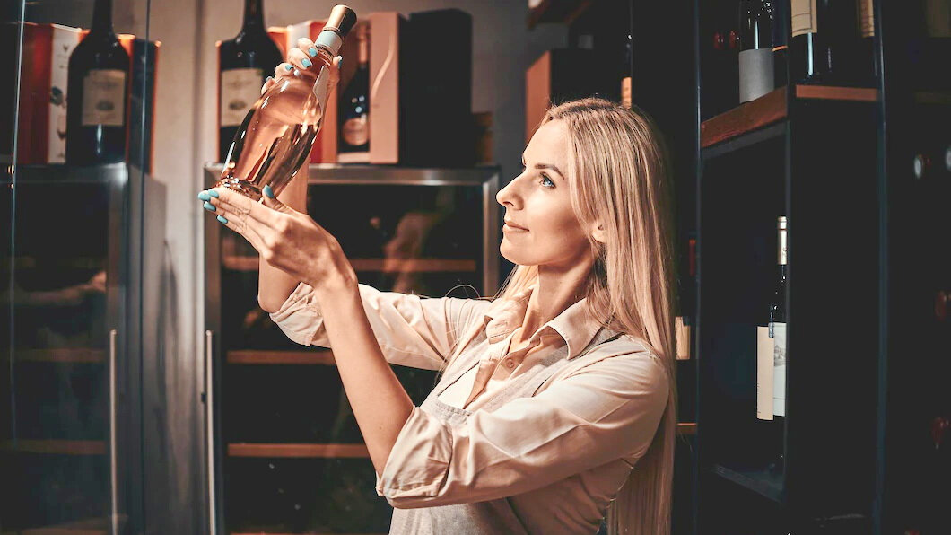    Югорчане смогут проверить легальность алкоголя в специальном приложении