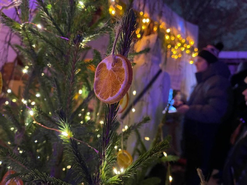    В кукольном мини-театре зрителям показали постановку по библейскому сюжету о царе Ироде и Рахиль Арина Полтанова