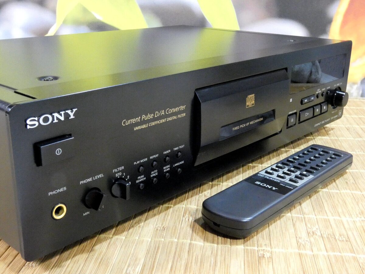 SONY CDP-XB 930 QS CD проигрыватель