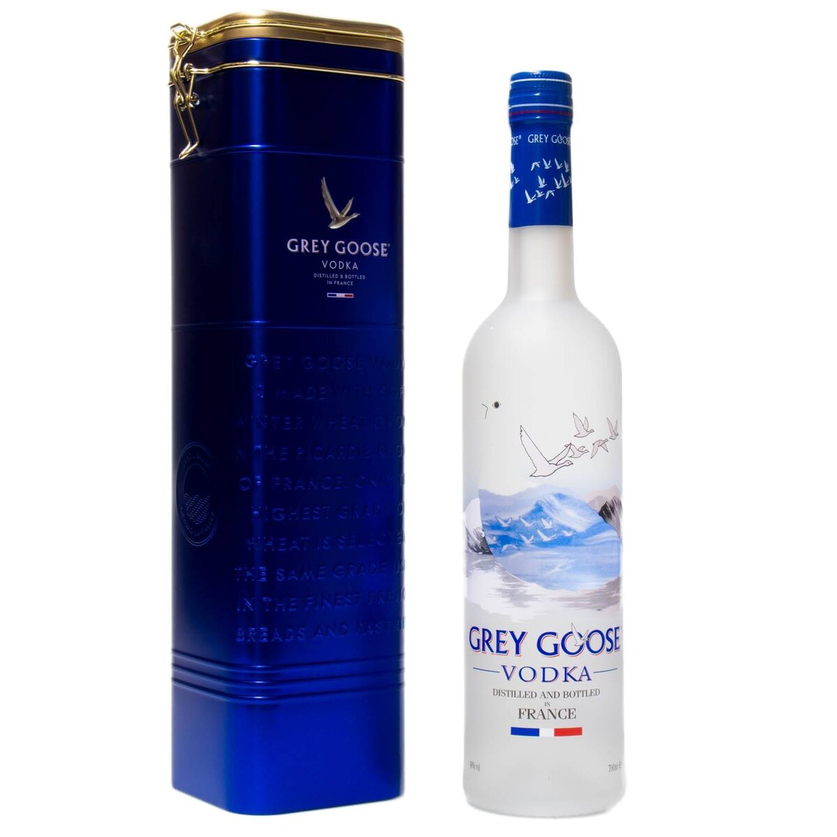 Grey goose. Французская водка Grey Goose. Гус грец водка грей французская. Grey Goose водка грей Гус 0.7l. Водка Grey Goose 0.5.