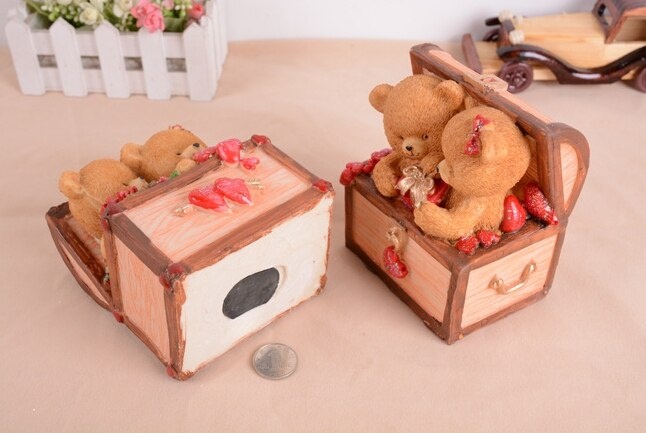 Сундучок с мишкой