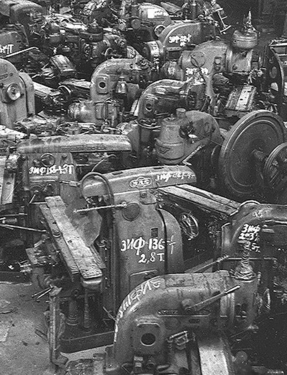 Изъятое в Германии промышленное оборудование 