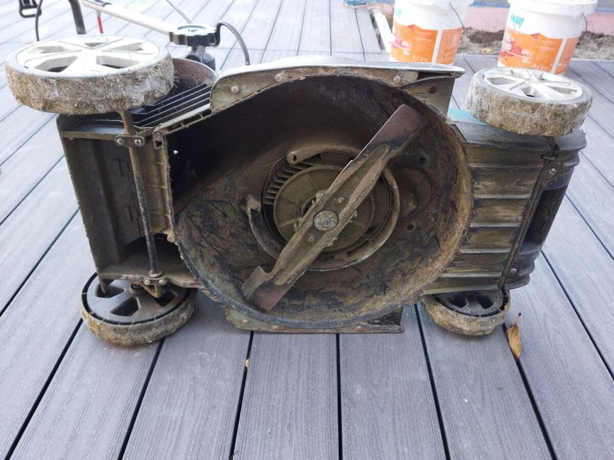 Ножи с "ушками".