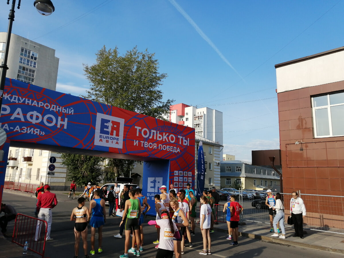 Если вы бежите с низким темпом, не вставайте в первых рядах