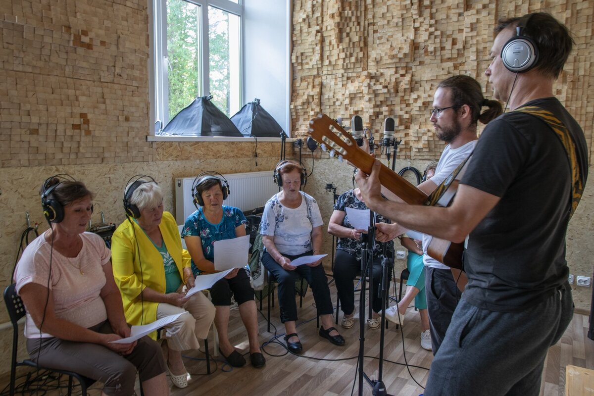 «Любопытная Варвара». Хор ветеранов Сепского ЦСДК поет песню Ильи Комарова