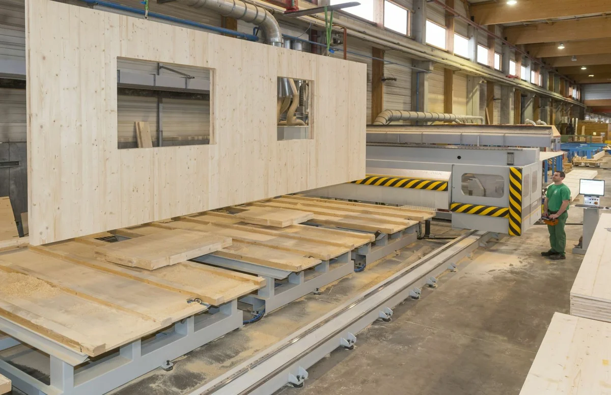 Заводы производители домов. Панели CLT ( Cross Laminated Timber ). CLT панели домокомплекты. Домокомплекты МХМ панели. CLT панели Segezha домокомплект.