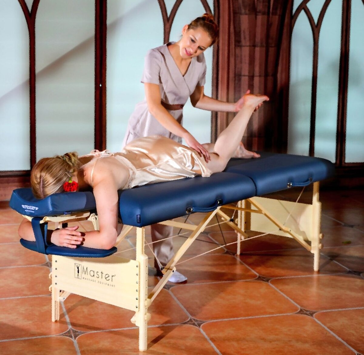 Массаж на портативном столе
