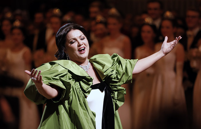 Анна Нетребко