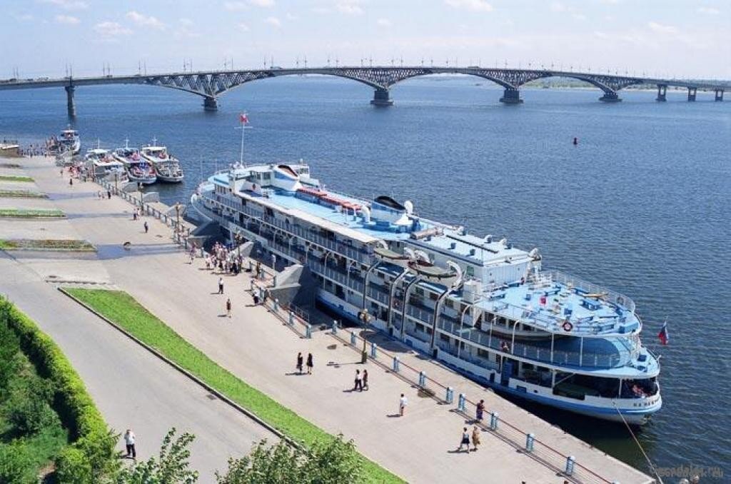 набережная космонавтов саратов. набережная саратов 2021. достопримечательность набережная космонавтов. центральная набережная саратов. центральная набережная саратов.