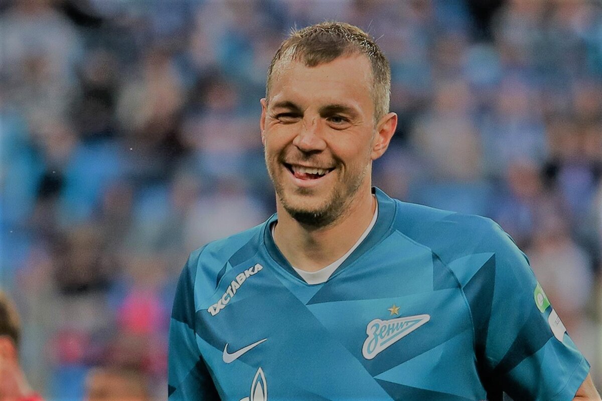 Артем Дзюба бывший футболист "Зенита"- фото из интернета.