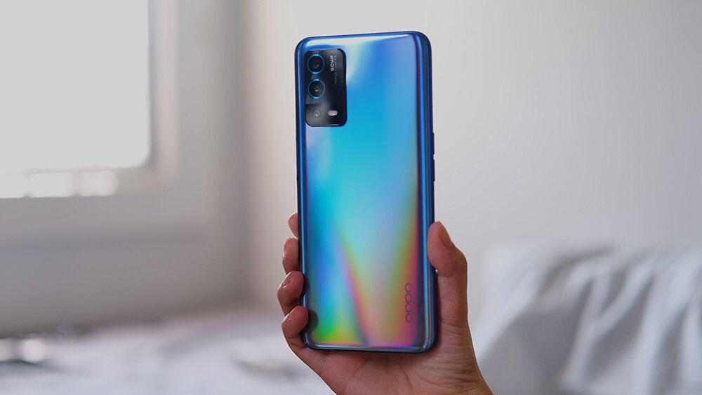    Для телефона начального уровня OPPO A55 получил ряд интересных функций. Фото: yugatech.com